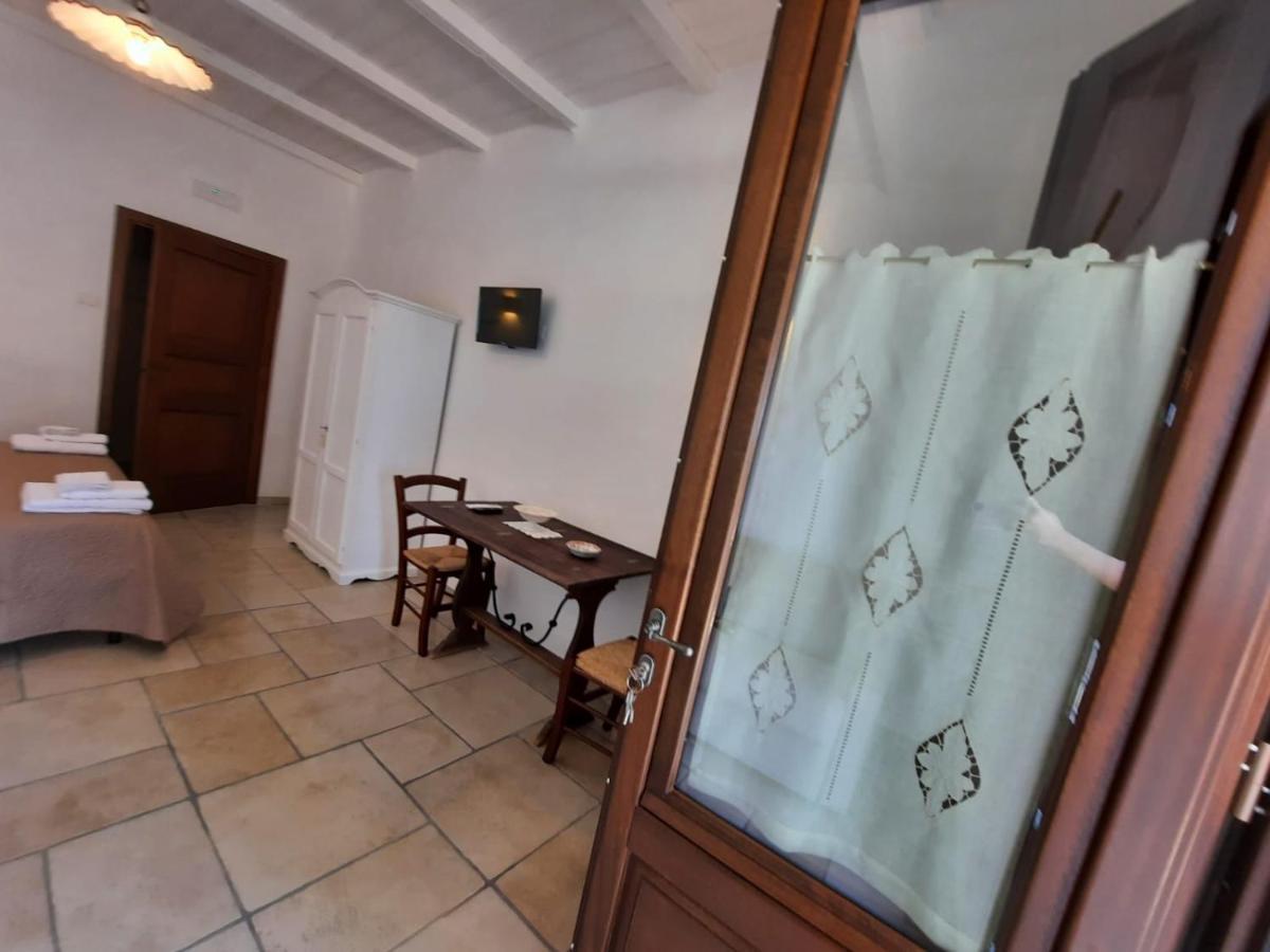Masseria Lama Di Galizia オストゥーニ エクステリア 写真